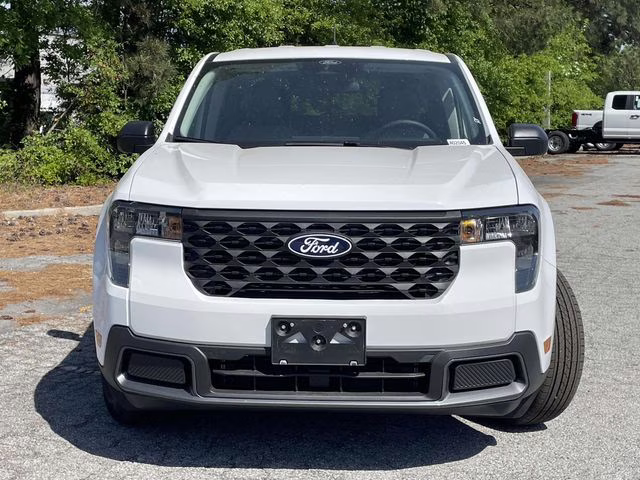 2025 Oxford White Ford Maverick XLT AWD Truck