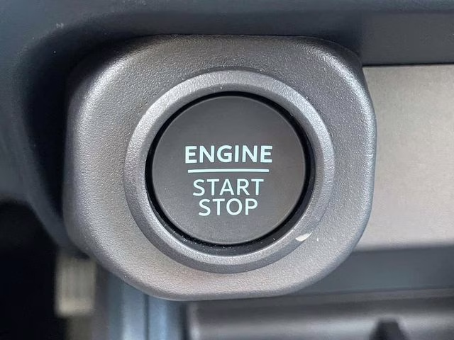 2025 Oxford White Ford Maverick XLT AWD Truck