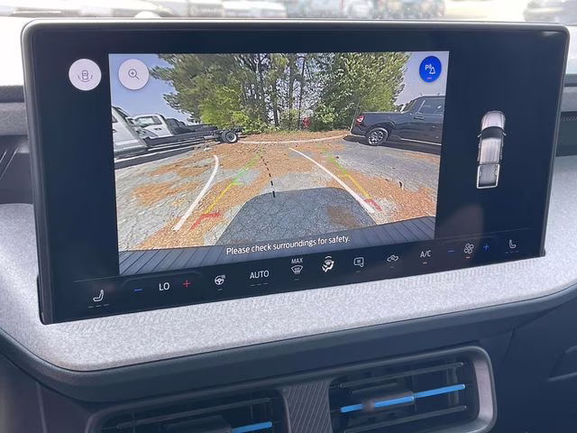 2026 Oxford White Ford Maverick XLT AWD Truck