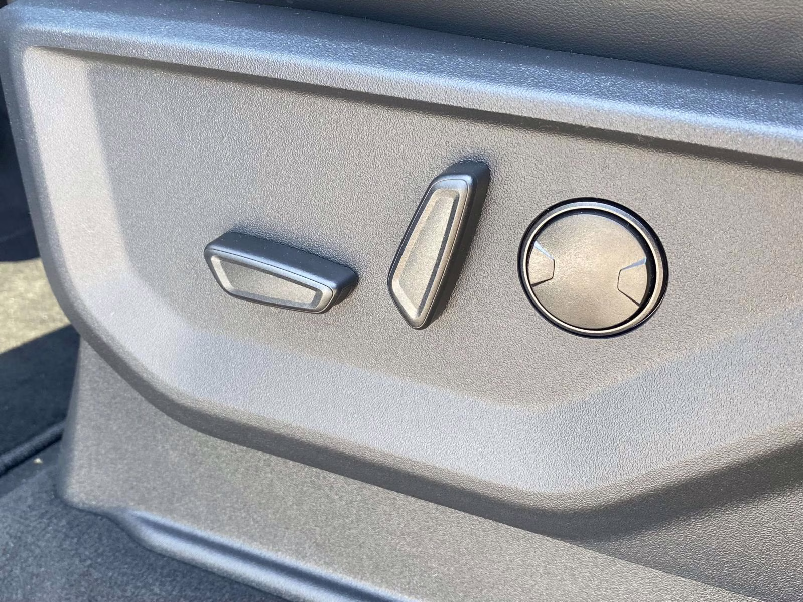 2026 Space Silver Metallic Ford Expedition Max Platinum 4X4 SUV