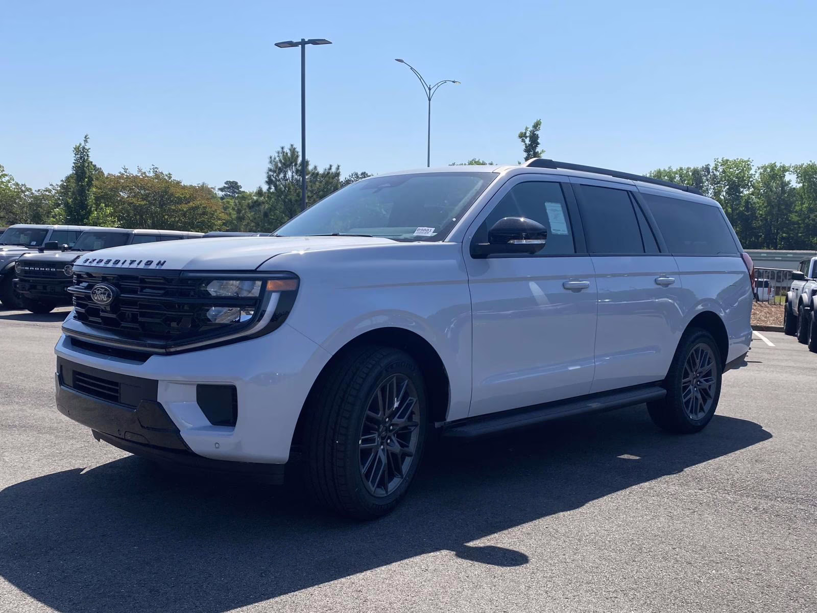 2026 Space Silver Metallic Ford Expedition Max Platinum 4X4 SUV