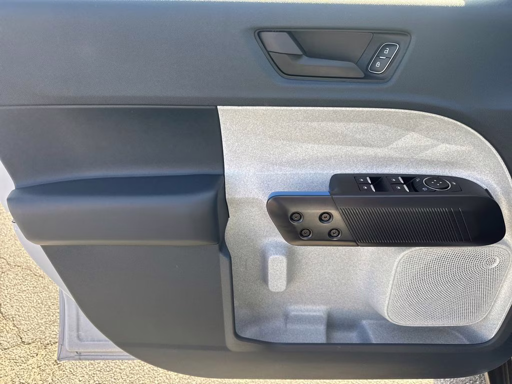 2025 Oxford White Ford Maverick XLT AWD Truck