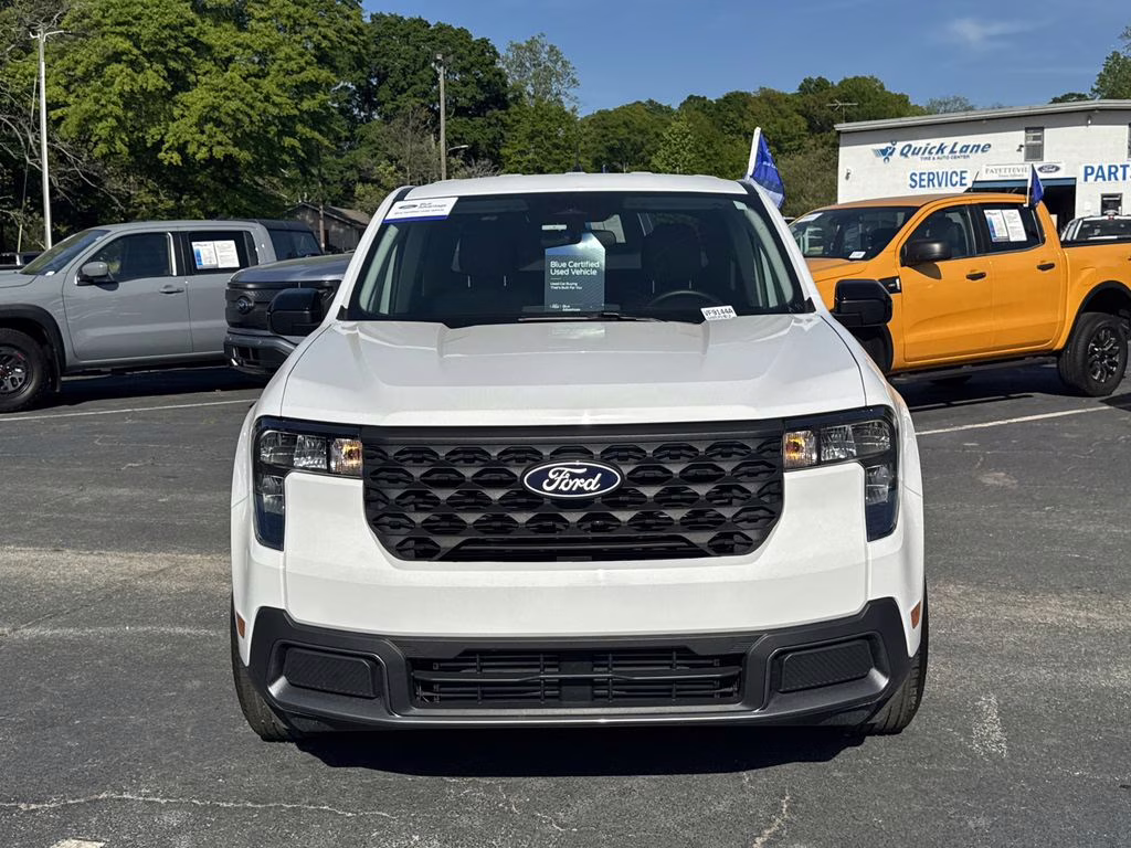 2025 Oxford White Ford Maverick XLT AWD Truck