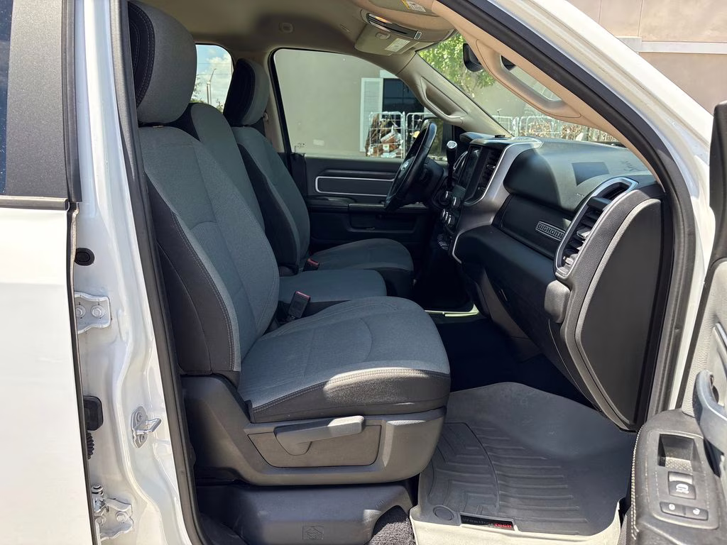 2019 Bright White Clearcoat Ram 2500 Big Horn 4X4 Truck