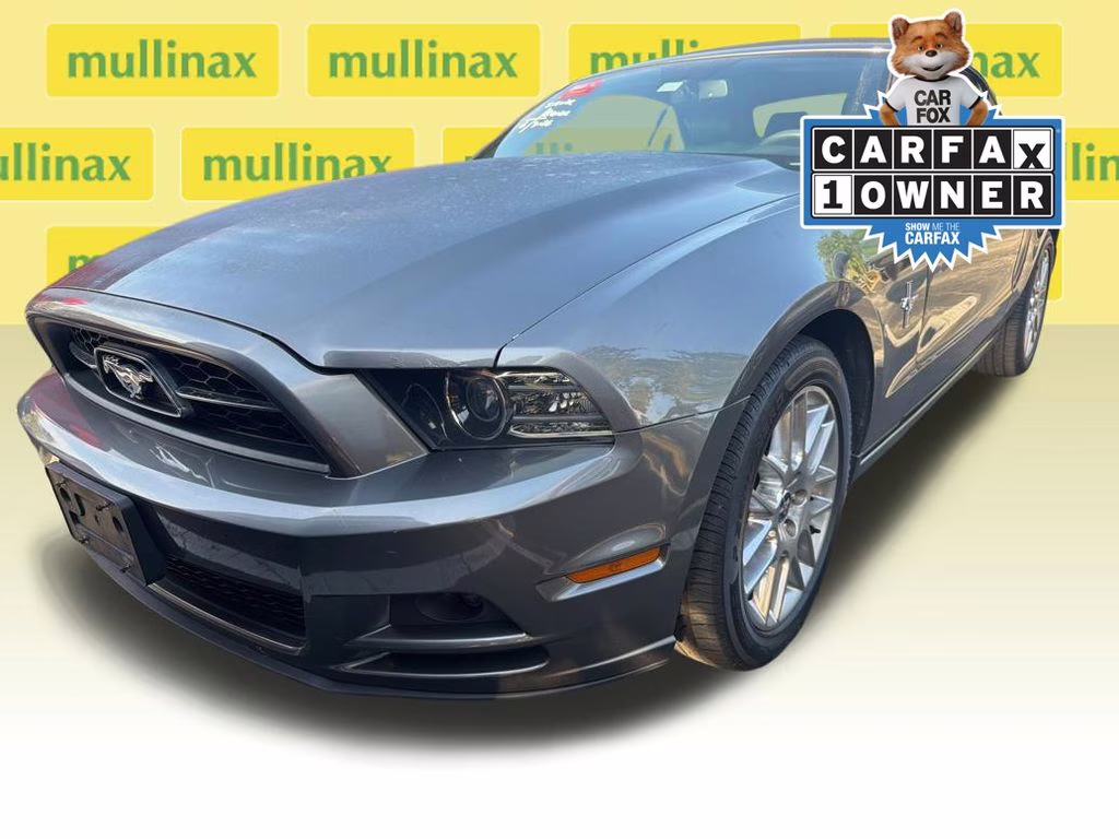 2013 Sterling Gray Metallic Ford Mustang V6 Premium RWD Convertible