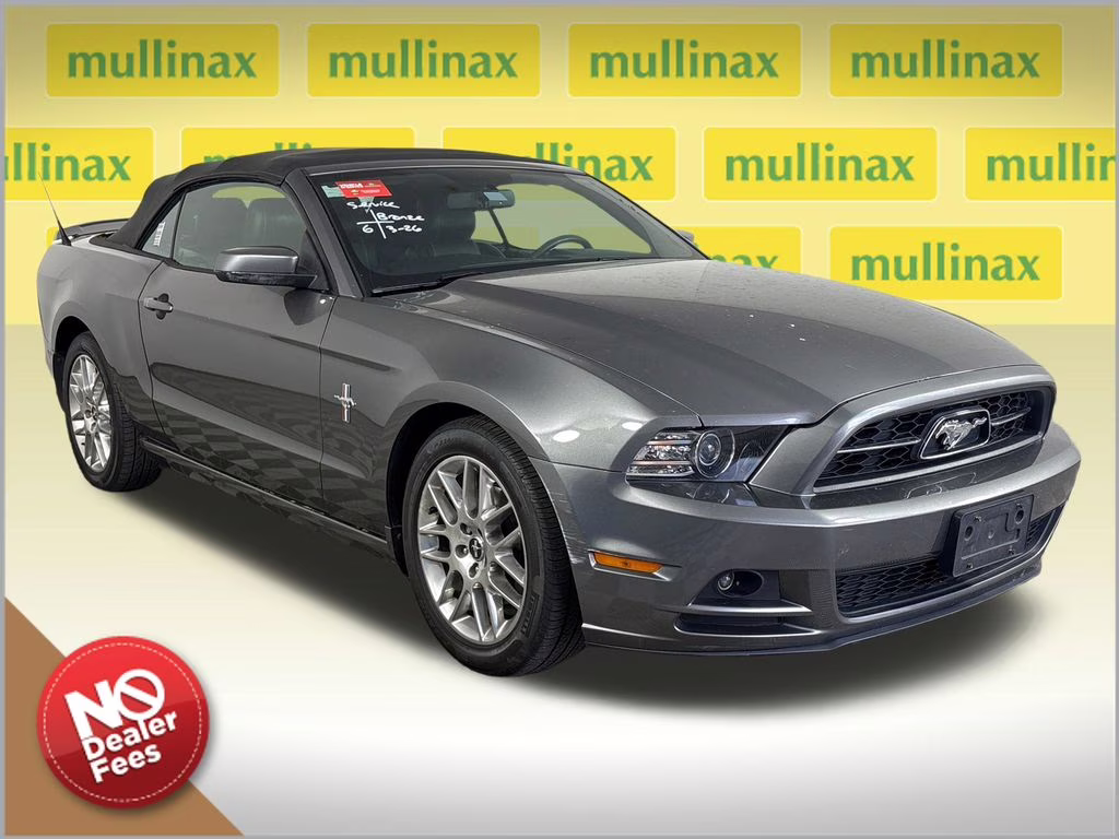2013 Sterling Gray Metallic Ford Mustang V6 Premium RWD Convertible
