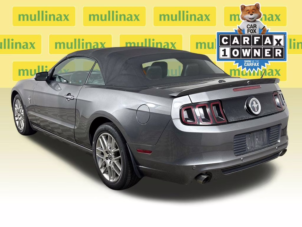 2013 Sterling Gray Metallic Ford Mustang V6 Premium RWD Convertible