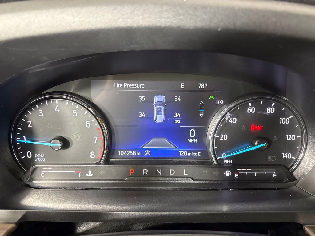 2021 Star White Metallic Tri-Coat Ford Explorer Limited RWD SUV