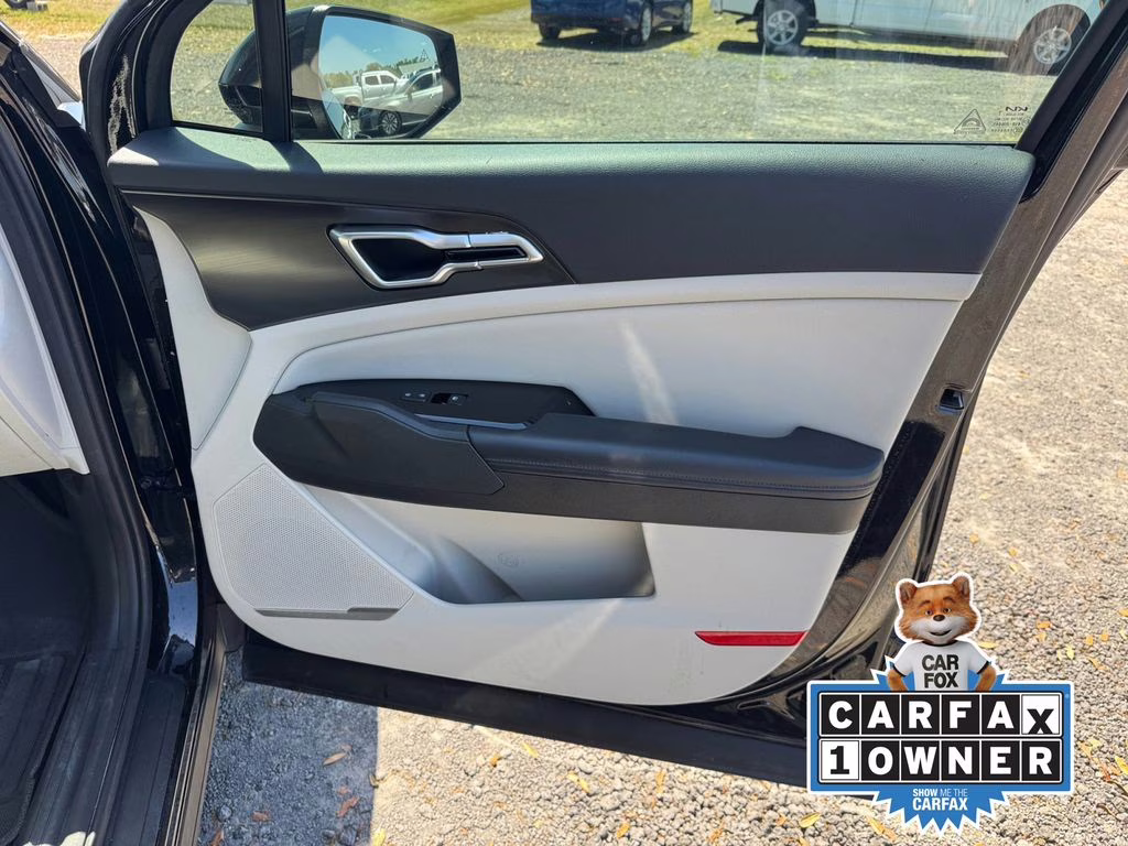 2023 Ebony Black Kia Sportage EX FWD SUV