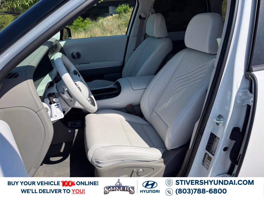 2026 Creamy White Pearl Hyundai Palisade SEL FWD SUV