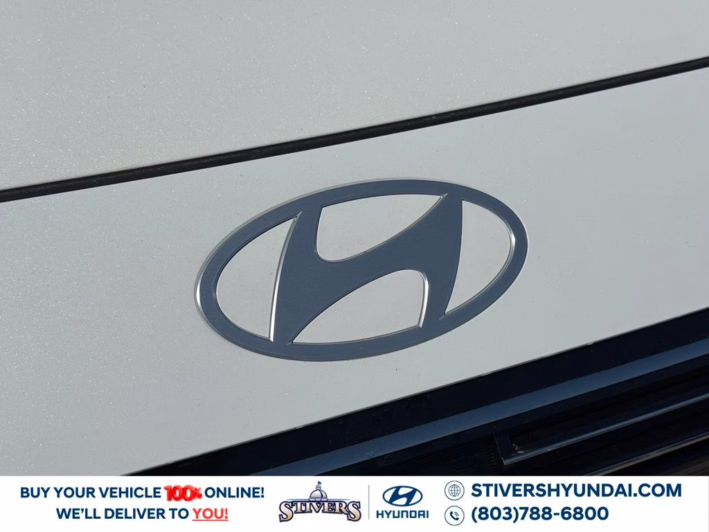 2026 Creamy White Pearl Hyundai Palisade SEL FWD SUV