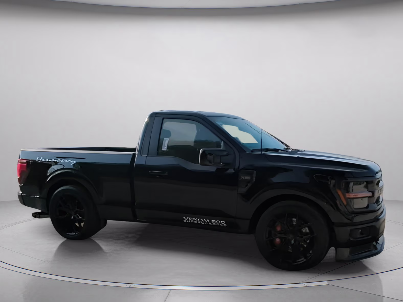 2026 Agate Black Metallic Ford F-150 XL Regular Cab Pickup 4X4 Truck