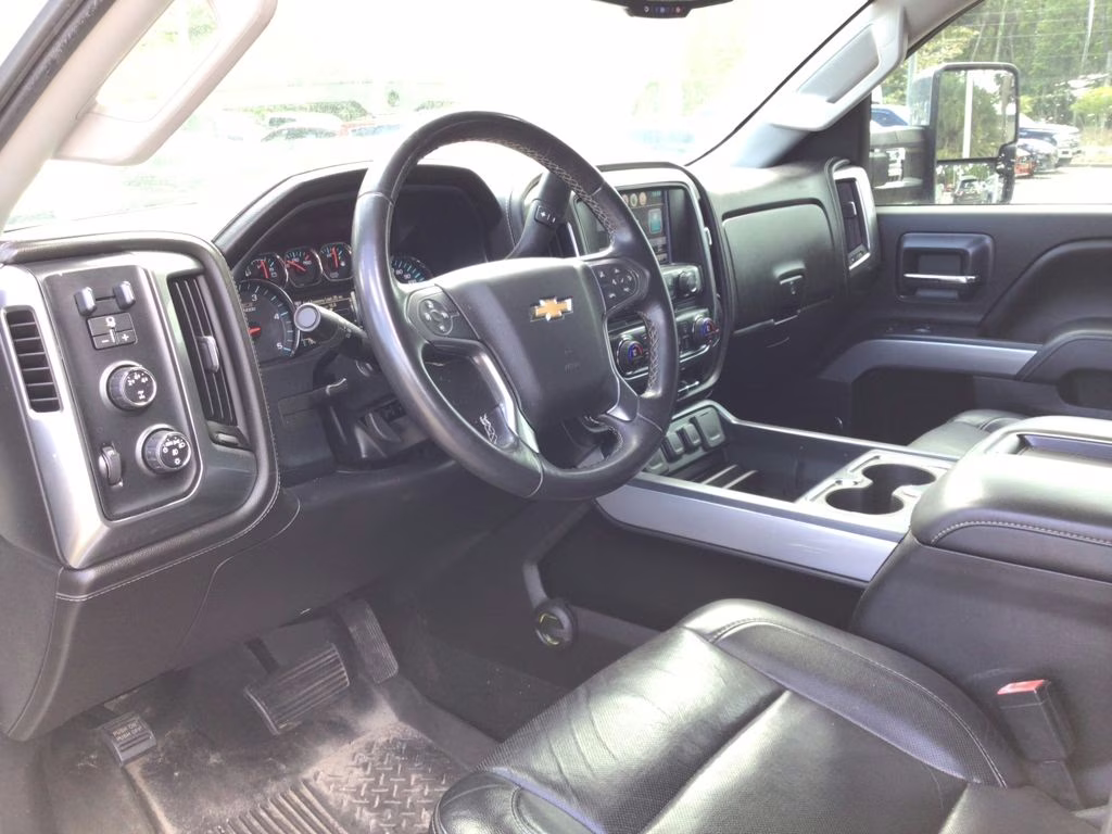 2015 Silver Ice Metallic Chevrolet Silverado 2500HD LTZ 4X4 Truck