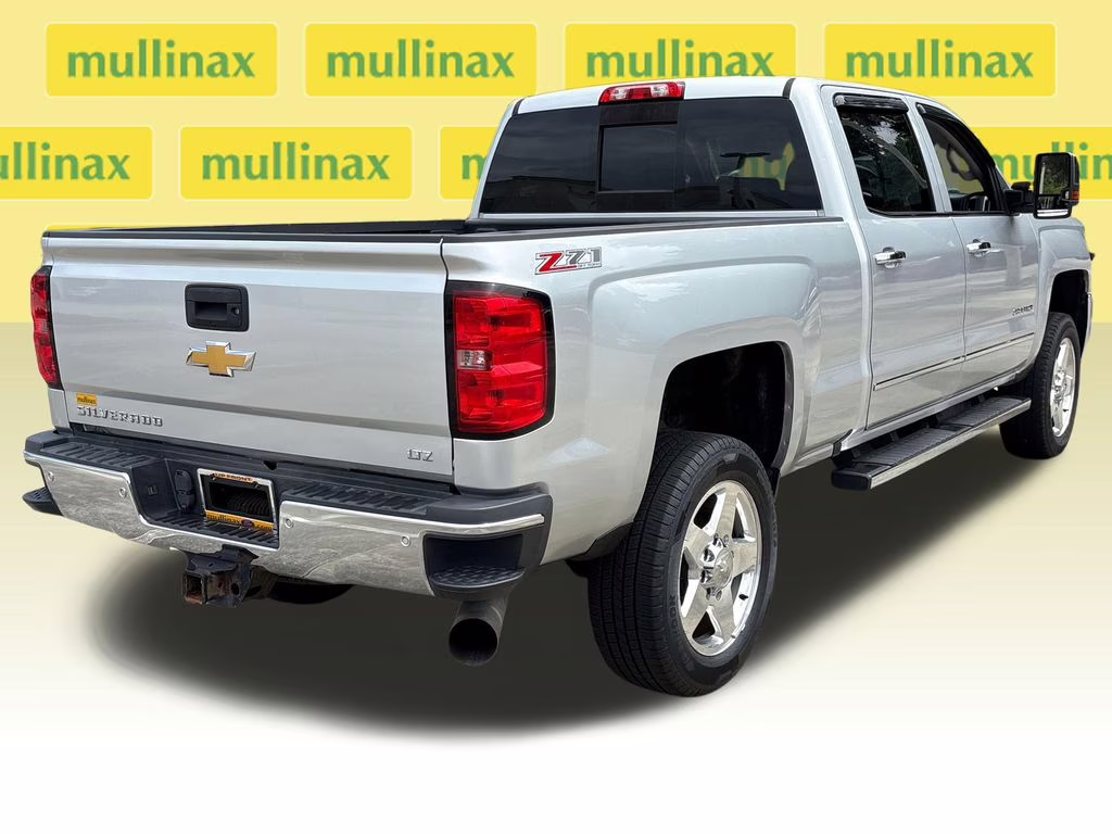2015 Silver Ice Metallic Chevrolet Silverado 2500HD LTZ 4X4 Truck