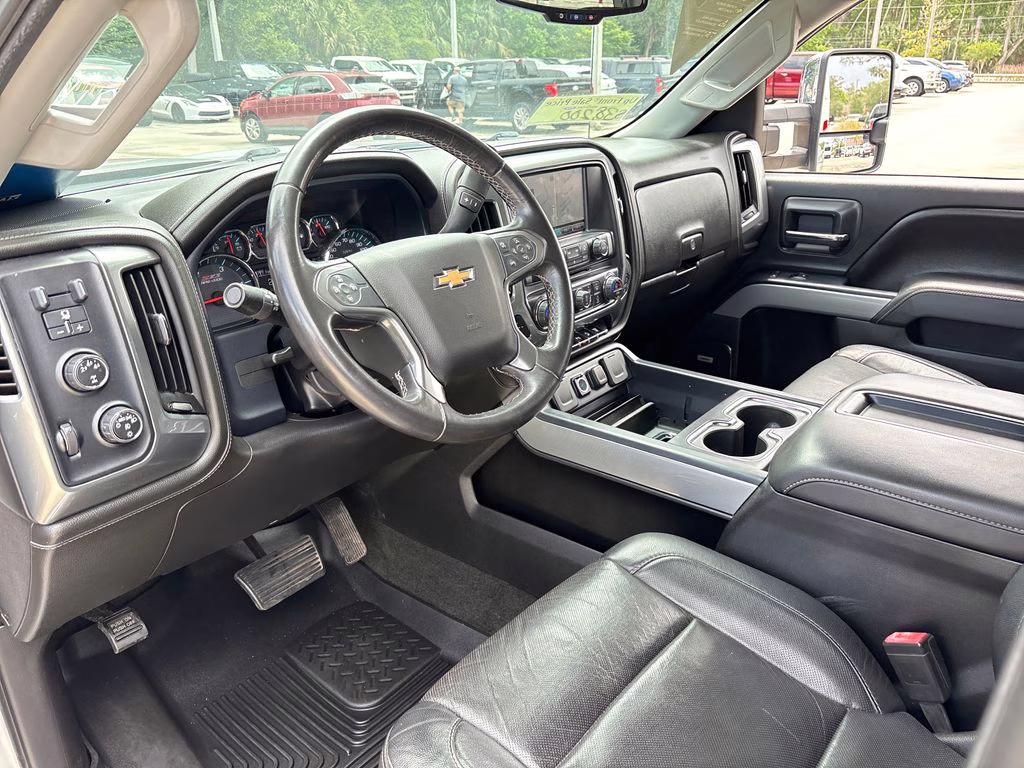 2015 Silver Ice Metallic Chevrolet Silverado 2500HD LTZ 4X4 Truck