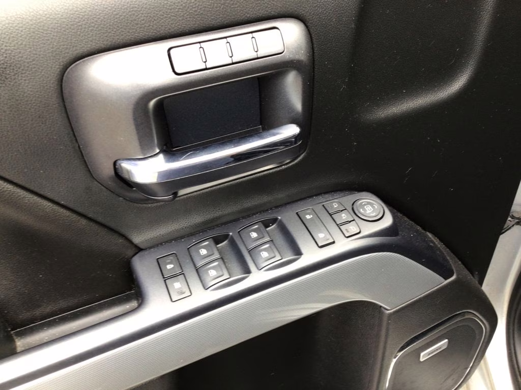 2015 Silver Ice Metallic Chevrolet Silverado 2500HD LTZ 4X4 Truck