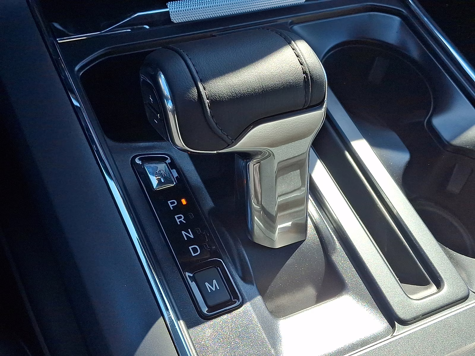 2026 Agate Black Metallic - UM Ford F-150 LARIAT 4X4