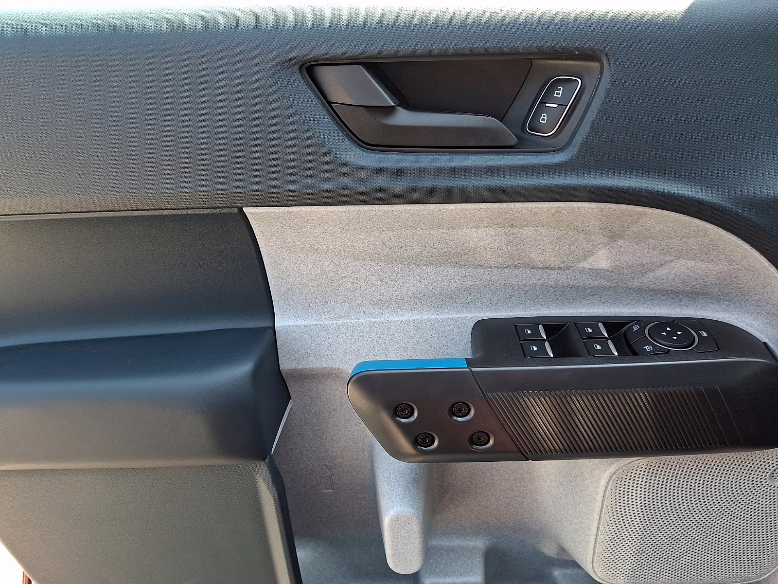 2026 Ruby Red Metallic Tinted Clearcoat - RR Ford Maverick XLT AWD