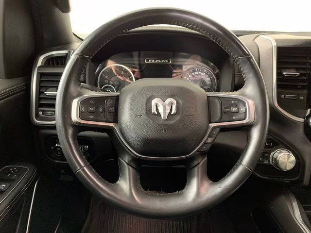 2023 Diamond Black Crystal Pearlcoat Ram 1500 Laramie 4X4 Truck