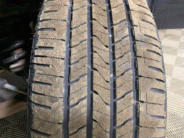 2023 Diamond Black Crystal Pearlcoat Ram 1500 Laramie 4X4 Truck