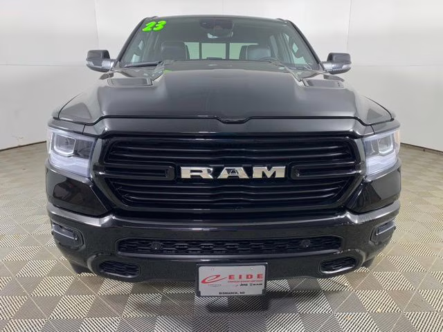 2023 Diamond Black Crystal Pearlcoat Ram 1500 Laramie 4X4 Truck