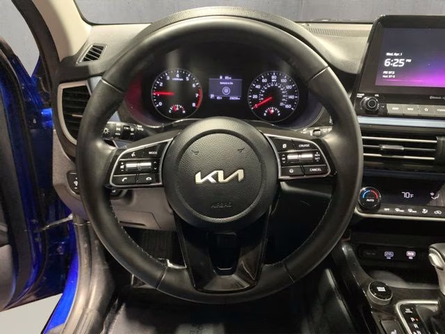 2023 Neptune Blue Kia Seltos S AWD SUV