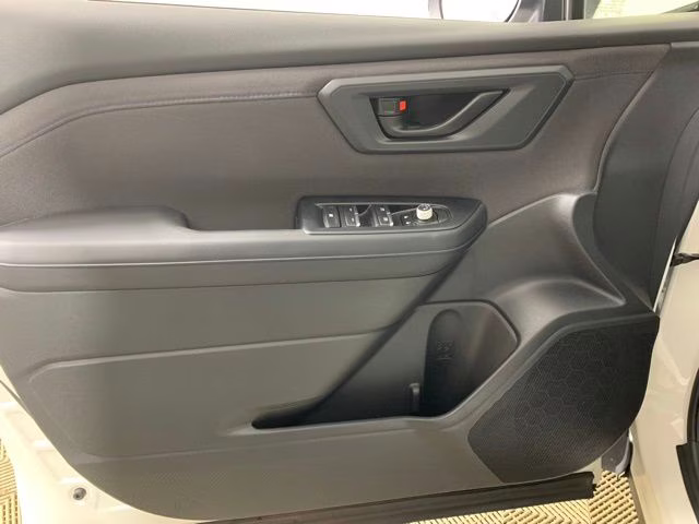 2025 Crystal White Pearl Subaru Forester Premium AWD SUV