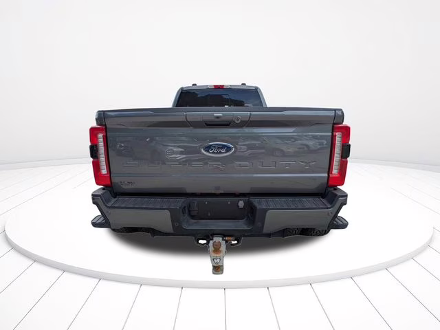 2023 Gray Metallic Ford Super Duty F-350 DRW Lariat 4X4 Truck