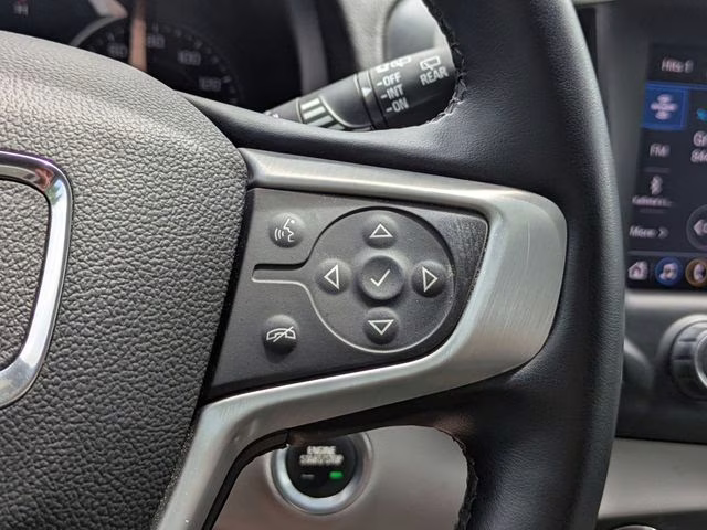 2023 Summit White GMC Terrain SLT FWD SUV