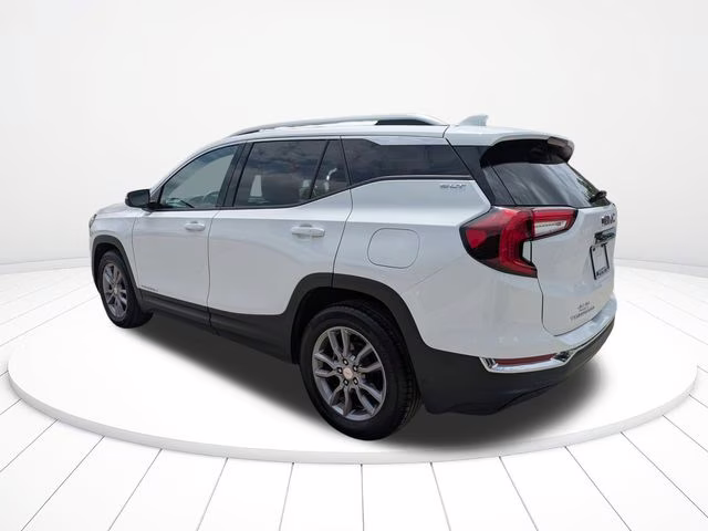2023 Summit White GMC Terrain SLT FWD SUV