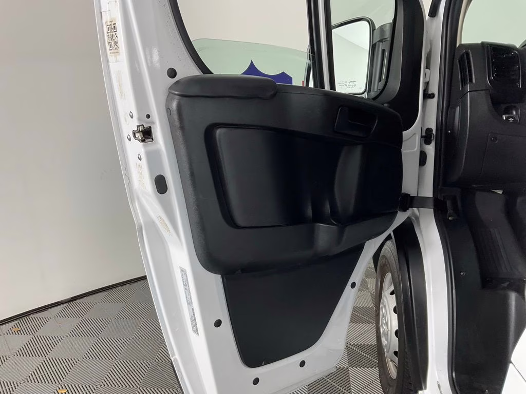 2023 Bright White Clearcoat Ram ProMaster 2500 High Roof FWD Van