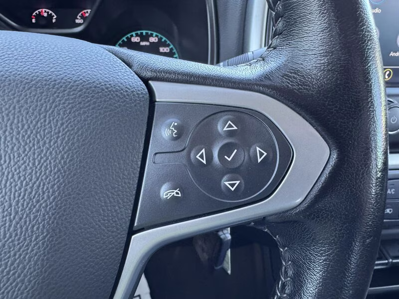 2022 Summit White Chevrolet Colorado LT 4X4 Truck