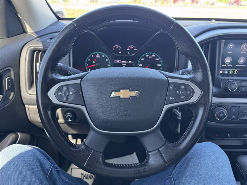 2022 Summit White Chevrolet Colorado LT 4X4 Truck