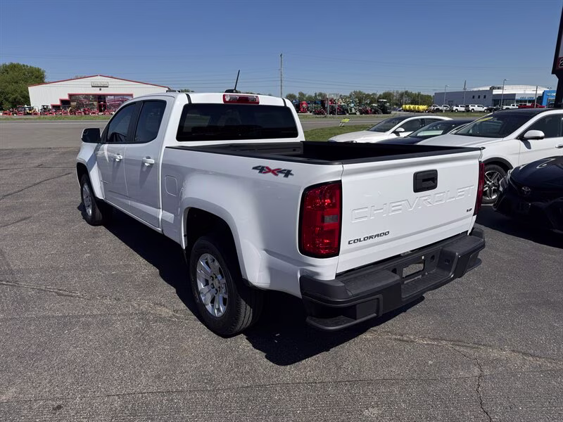 2022 Summit White Chevrolet Colorado LT 4X4 Truck