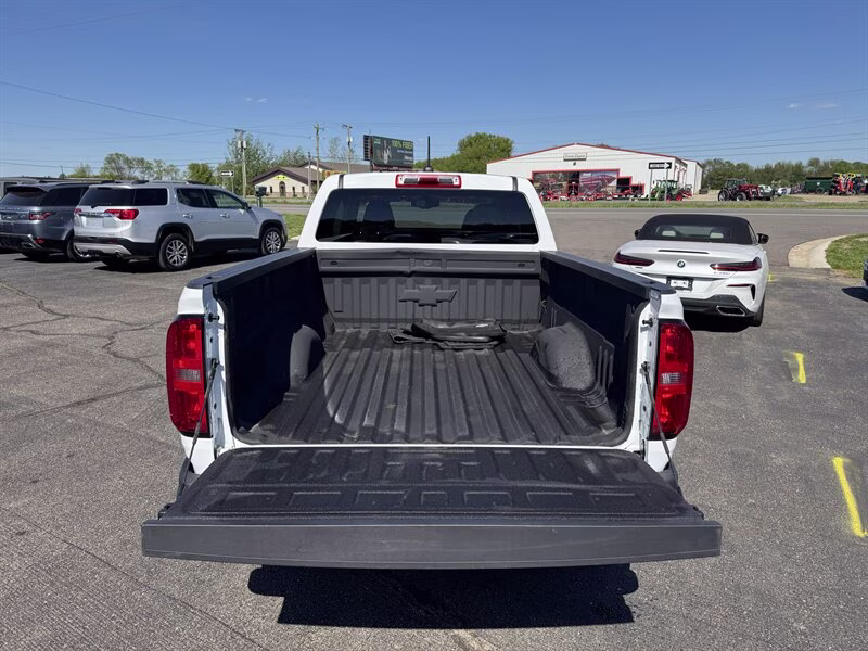 2022 Summit White Chevrolet Colorado LT 4X4 Truck