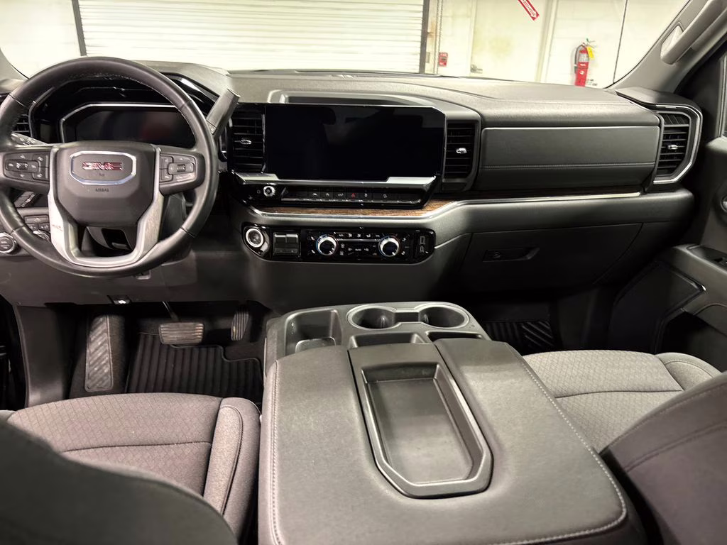 2024 Onyx Black GMC Sierra 1500 Elevation 4X4 Truck