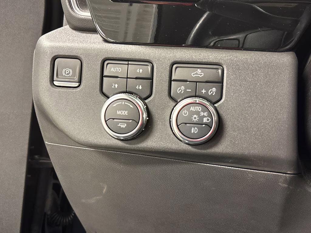 2024 Onyx Black GMC Sierra 1500 Elevation 4X4 Truck