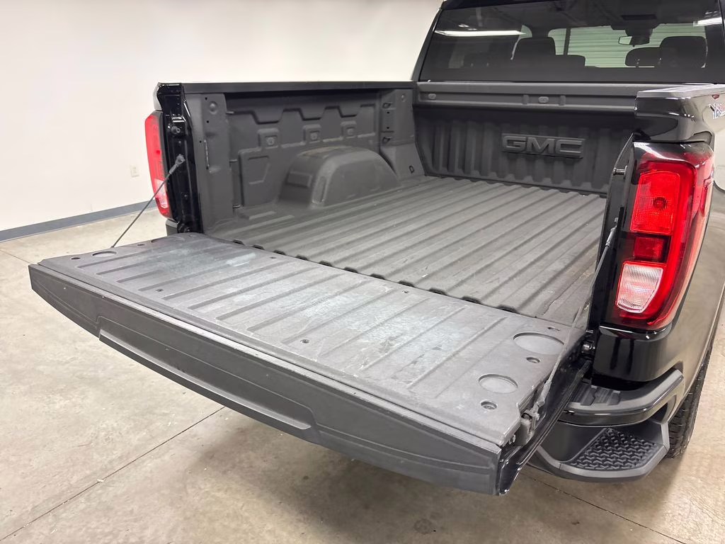 2024 Onyx Black GMC Sierra 1500 Elevation 4X4 Truck