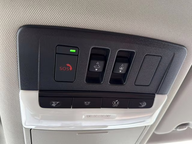 2026 Everest White Pearl Tricoat Nissan Rogue Platinum AWD SUV