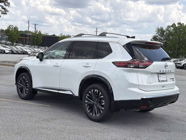 2026 Everest White Pearl Tricoat Nissan Rogue Platinum AWD SUV