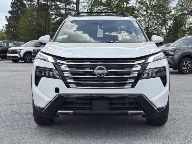 2026 Everest White Pearl Tricoat Nissan Rogue Platinum AWD SUV