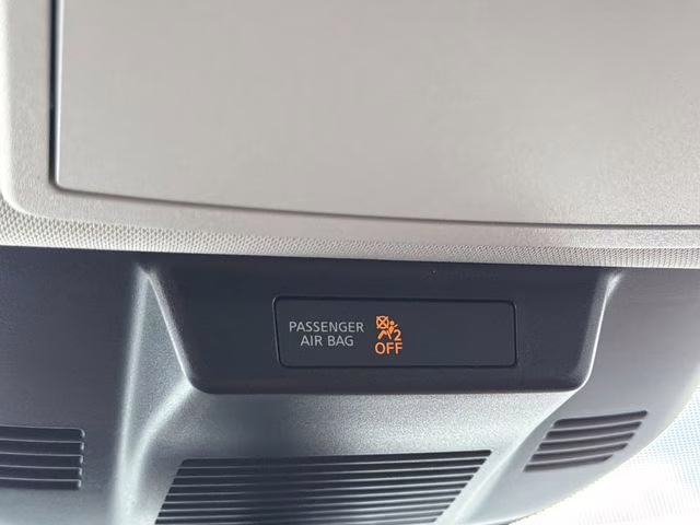 2026 Everest White Pearl Tricoat Nissan Rogue Platinum AWD SUV
