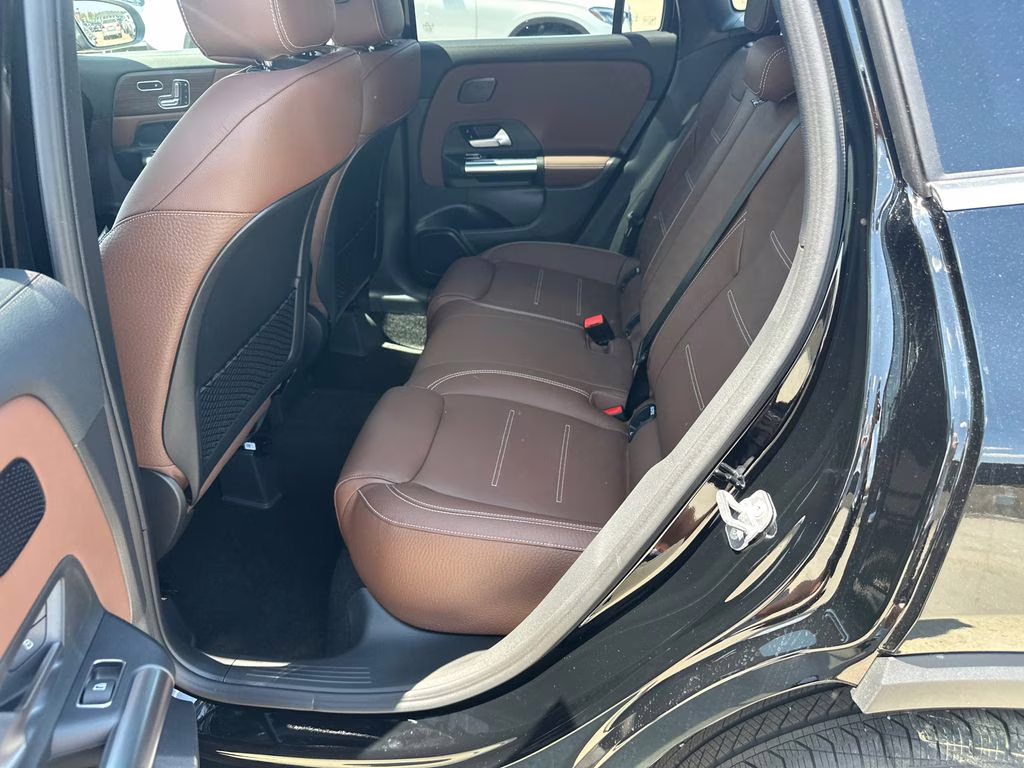 2026 Black Mercedes-Benz GLA GLA 250 AWD SUV