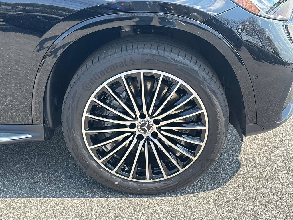 2026 Black Mercedes-Benz GLC GLC 300 RWD SUV