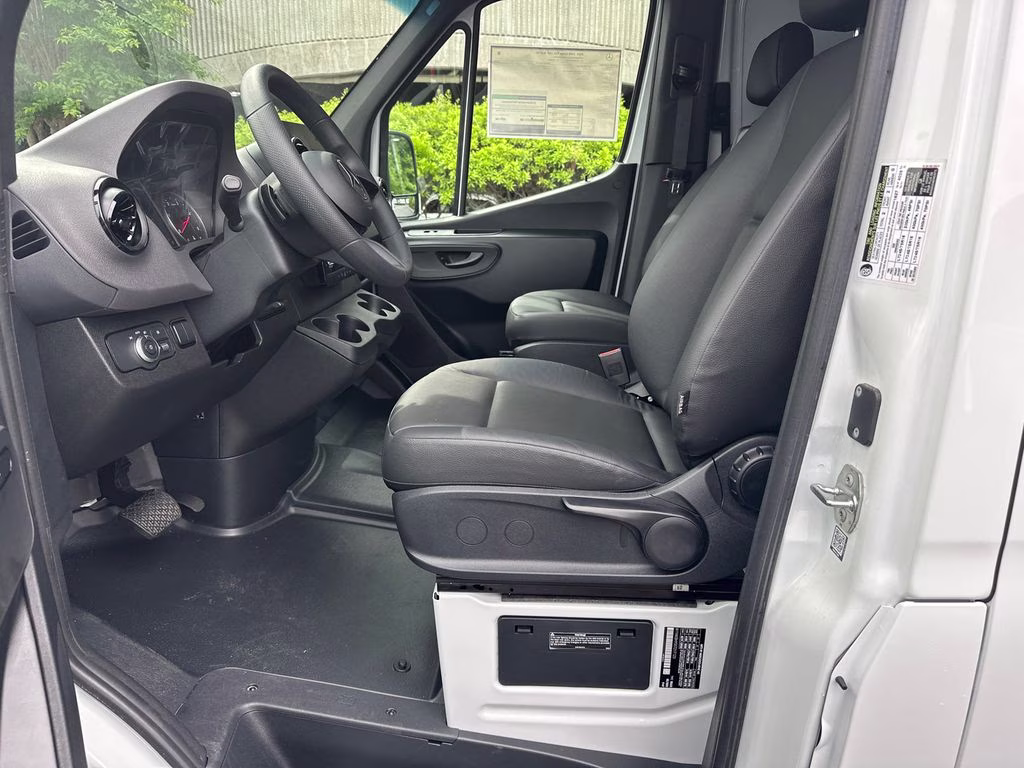 2025 Arctic Mercedes-Benz Sprinter 2500 Cargo 144 WB RWD Van