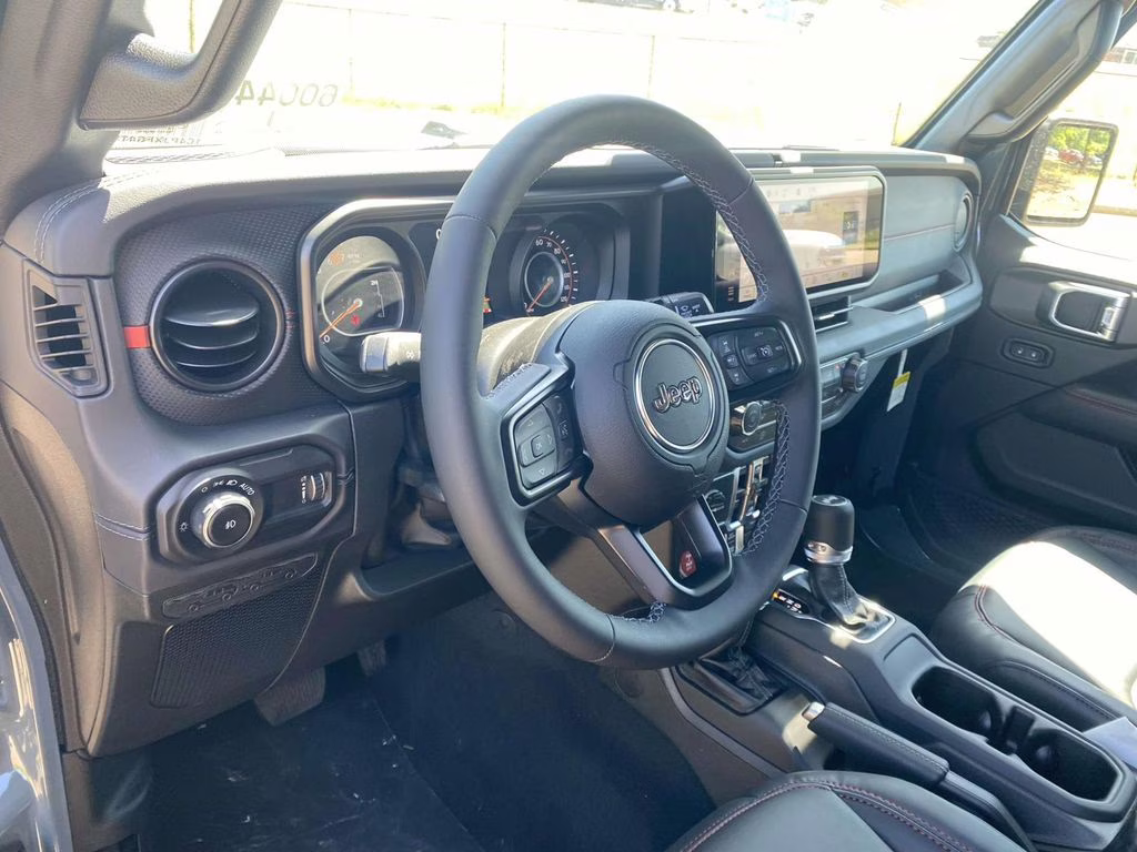 2026 Anvil Clear Coat Jeep Wrangler Rubicon 4X4 SUV