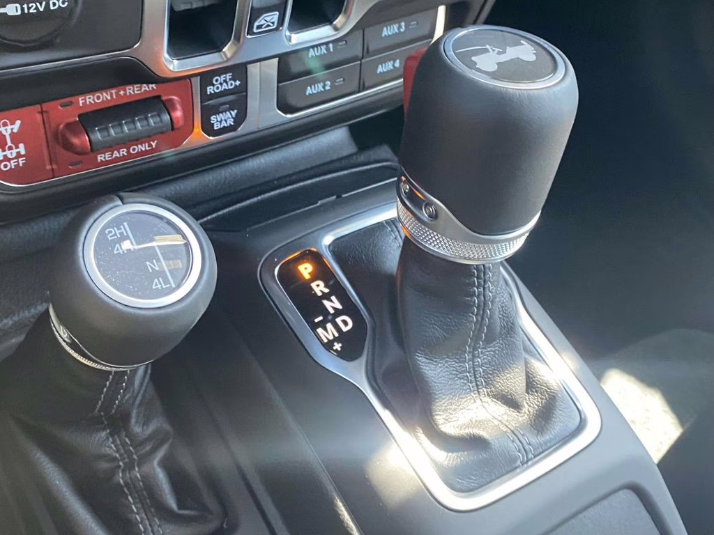 2026 Anvil Clear Coat Jeep Wrangler Rubicon 4X4 SUV