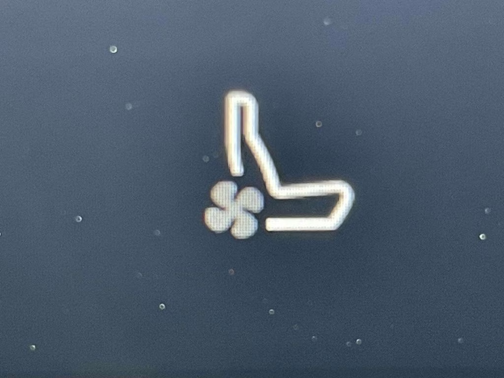 2025 Star White Metallic Tri-Coat Ford Expedition Platinum 4X4 SUV