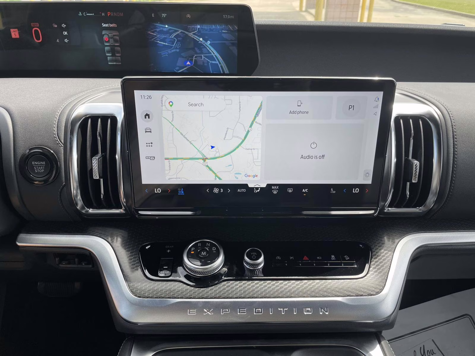 2025 Star White Metallic Tri-Coat Ford Expedition Platinum 4X4 SUV