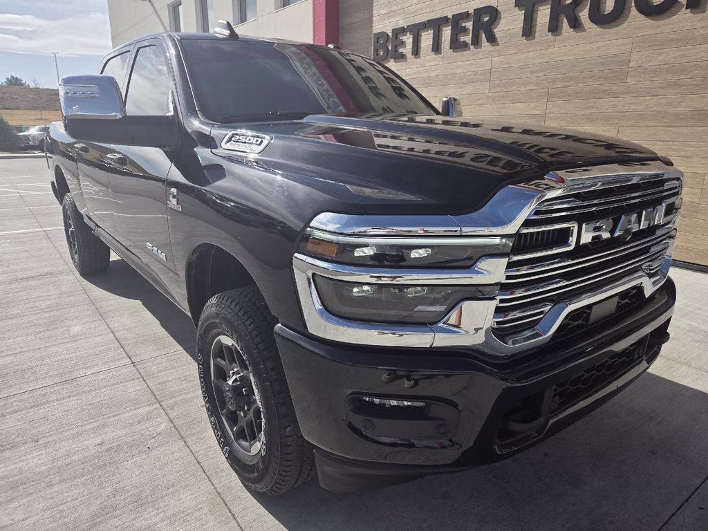 2026 Diamond Black Crystal Pearlcoat Ram 2500 Laramie 4X4 Truck